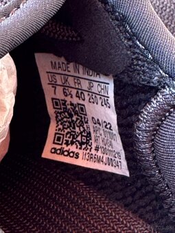 yeezy boost 350 v2 Onyx - 4