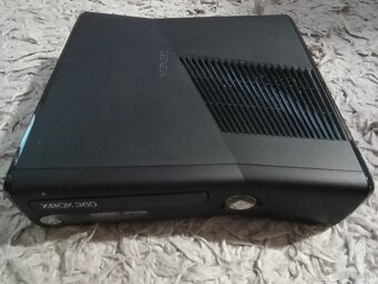 XBOX 360 SLIM 4GB + kinect - 4