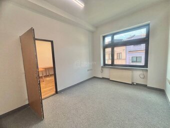 Prenájom komfortných kancelárií v centre Čadce - 4