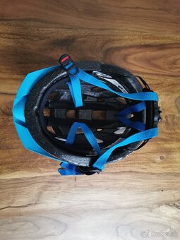 Prilba Uvex - 4
