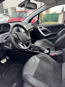 Peugeot 2008 - 4