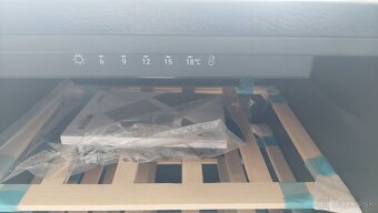 Vinoteka HAIER HWS33GG - 4