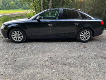 Audi A4 Sedan - 4