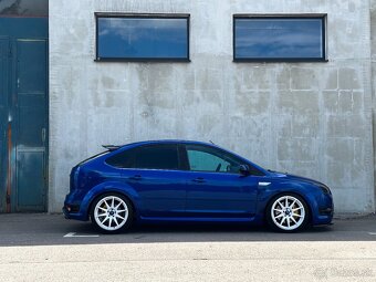 Ford Focus ST 2.5 - 4