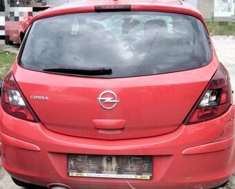 OPEL CORSA D 1.2 2013 predám ABS, Motor A12XER, DVERE - 4