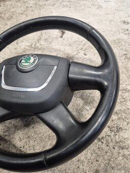 Predám koženy volant kompletný - Škoda Octavia II 2 facelift - 4