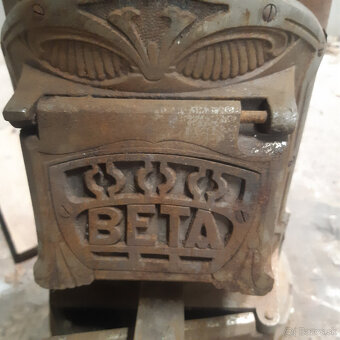 starožitné kachle - 4