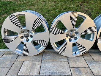 Alu disky org AUDI 5x112 8,5J ET36 R19 - 4