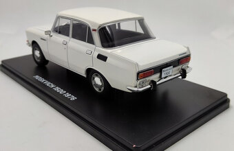 Moskvich 1500 1:24 - 4
