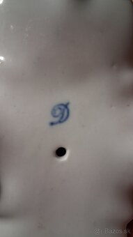 Porcelánový svietnik značený - 4