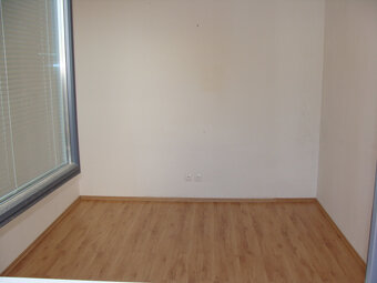 Prenájom 2-izb. bytu, Kadnárova ul., BA – Rača - 4