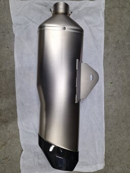 Výfuk Akrapovič HP - 4