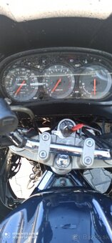 Yamaha - 4