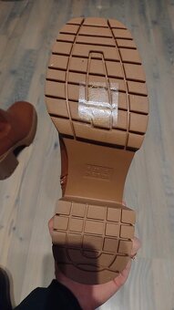 Nove kozenkove hnede cizmy, PRIMARK, velkost 39 - 4