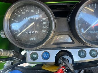 Kawasaki ZRX 1200 R - 4
