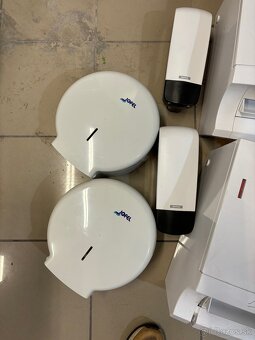 CWS dávkovač papiera a mydla a zásobník toaletného papiera - 4