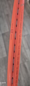 Tenisova raketa Head Radical. - 4