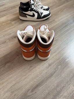 Jordan 1 Retro OG Starfish - 4