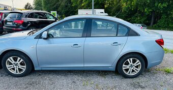 Chevrolet Cruze 2.0 VCDi 120 kW – slovenské vozidlo - 4