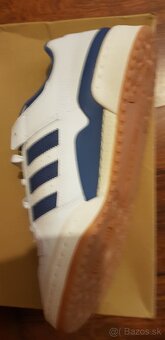 Adidas - 4