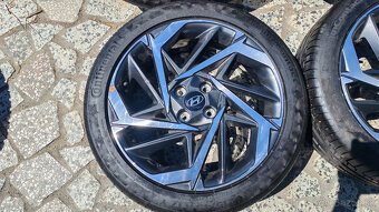 4x100 R17 --- HYUNDAI i20 - 4
