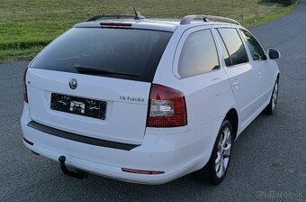 ŠKODA OCTAVIA COMBI 2.0 TDi 103KW CR FAMILY XENON NAVI ŤAŽNÉ - 4