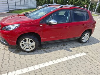 Peugeot 2008 1.2 - 4