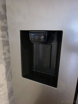 Chladnička Samsung RS67A8810S9/EF, top stav - 4