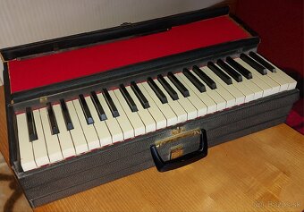 Predám nemý klavír - 4