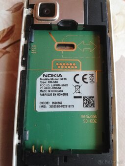 Nokia 5230 na náhradné diely - 4