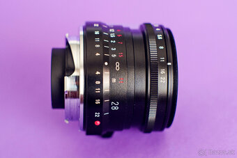 Voigtländer Ultron 2/28. Leica LM. - 4