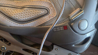 Dámske kolieskové korčule - 4