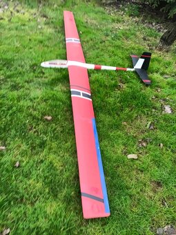 Rc vetroň 3.7m - 4