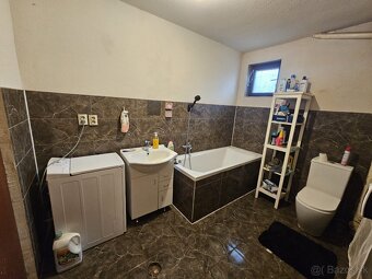 rodinny dom 199 m2 PREDAJ - 4