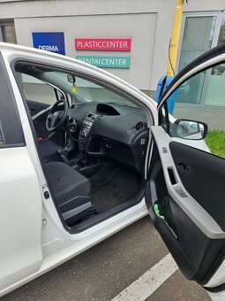 Toyota Yaris 1,0 55 kW 2009 - 4
