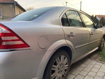 Ford Mondeo MK3 - 4