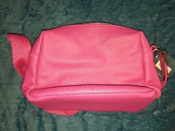 NOVÁ RIEKER Ružová crossbody kabelka s potiskom - 4