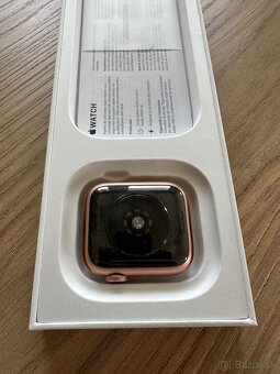 Apple Watch SE 1. Generácia - 4