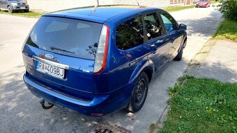 Predám Ford Focus Combi 1.6 TDCi 2010 - 4