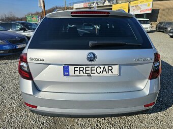 Škoda Octavia Combi 2.0 TDI Elegance - 4