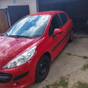 Peugeot 207 - 4
