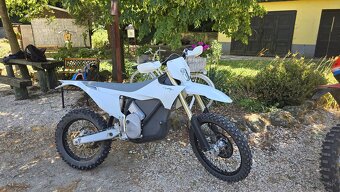 Stark VARG EX enduro homologované s ŠPZ + TP - 4