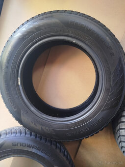 NOKIAN SnowProof2 195/65R15 91T - 4