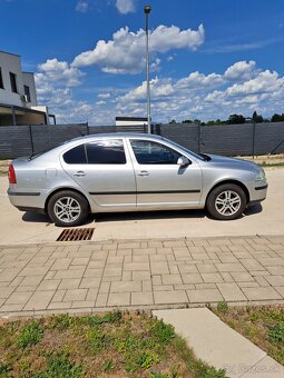 Škoda octavia 1.6 LPG - 4