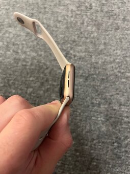 Apple Watch SE 40mm Gold - 4