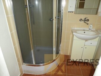 RK EXPRES - na predaj 2 izbový byt v Handlovej. - 4