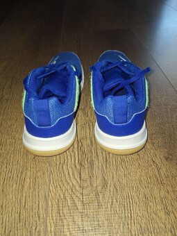 Adidas halová obuv - 4