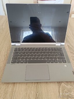 Lenovo Flex 5 - 4