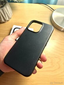 Predám Apple IPhone 13 PRO case Kožený, BLACK, ORIGINÁL - 4