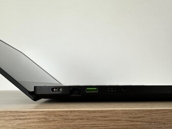 RAZER Blade 15” RTX 3060 - 4